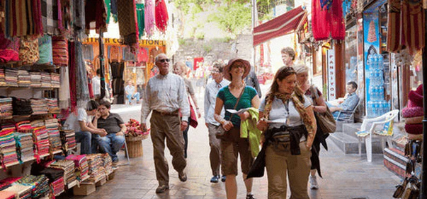 Essential Bargaining Tips for Travelers