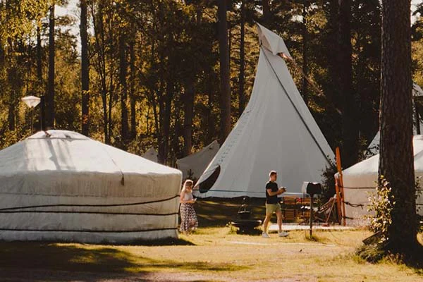 glamping-wear
