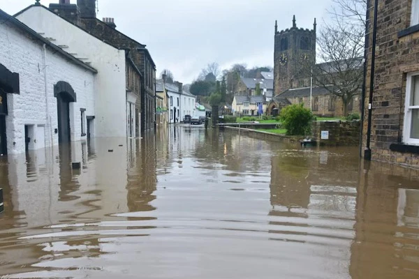 flood-over-house