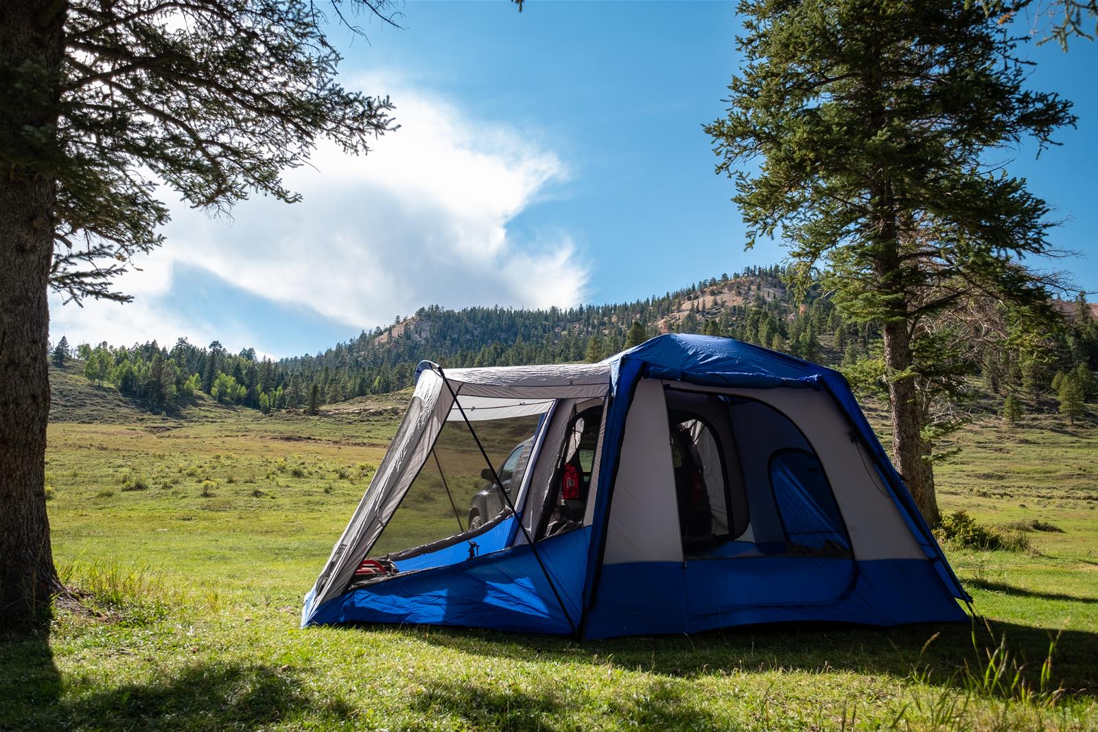 Exploring SUV Tents: A Practical Solution for Comfortable Camping