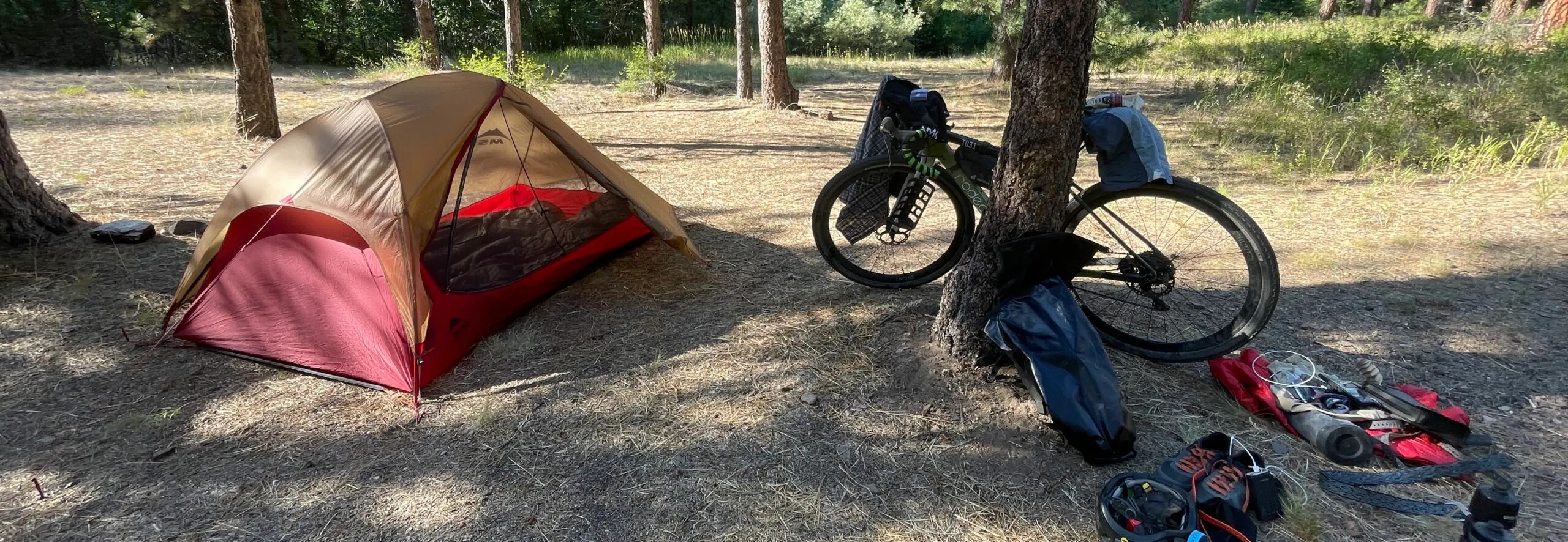 bikepacking-tents-the-ultimate-shelter-for-lightweight-high-performance-adventures-3