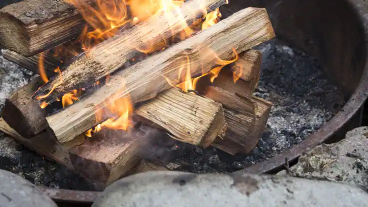 How to Build a Campfire